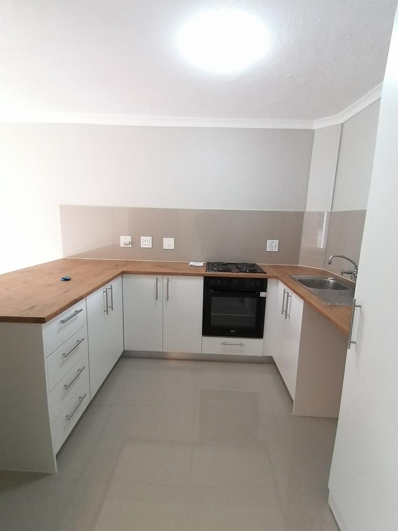 2 Bedroom Property for Sale in Claremont Western Cape